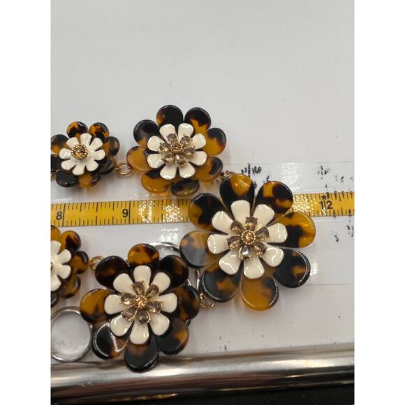 Talbots Layered Brown Tortoise Floral White and CZ Flower Necklace New - Picture 10 of 10